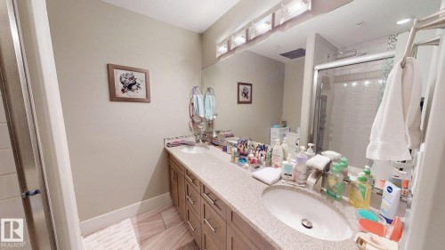 202 5201 Brougham Drive, Drayton Valley, AB 