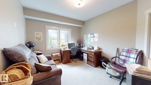 202 5201 Brougham Drive, Drayton Valley, AB 