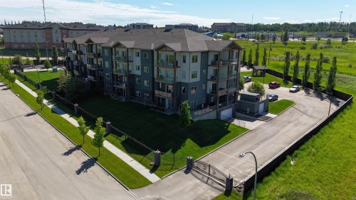 202 5201 Brougham Drive, Drayton Valley, AB 