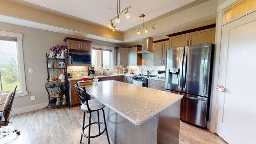202 5201 Brougham Drive, Drayton Valley, AB 