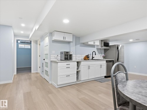 3 Fairfax Crescent, St. Albert, AB - Indoor