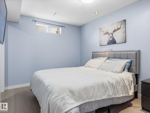 3 Fairfax Crescent, St. Albert, AB - Indoor Photo Showing Bedroom