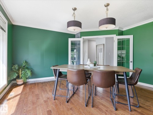 3 Fairfax Crescent, St. Albert, AB - Indoor Photo Showing Dining Room