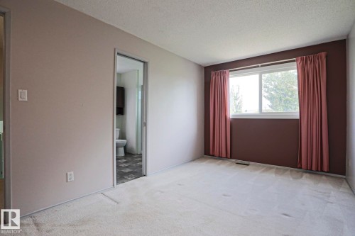 4 Goebel Close, Spruce Grove, AB 