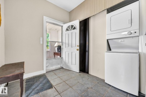 12201 95 Street, Edmonton, AB 
