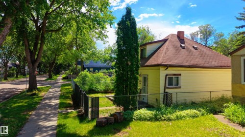 11406 89 Street, Edmonton, AB 
