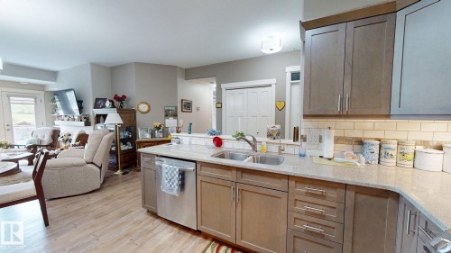 204 5201 Brougham Drive, Drayton Valley, AB 