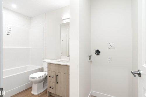 9747 65 Avenue, Edmonton, AB 