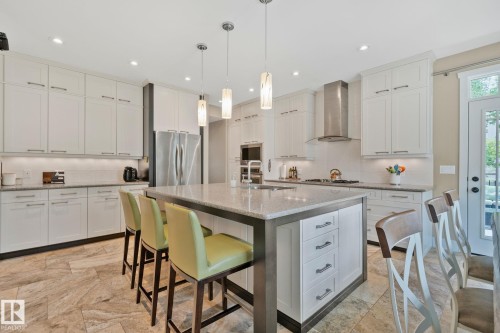 7504 142A St Nw, Edmonton, AB 