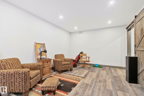 7504 142A St Nw, Edmonton, AB 