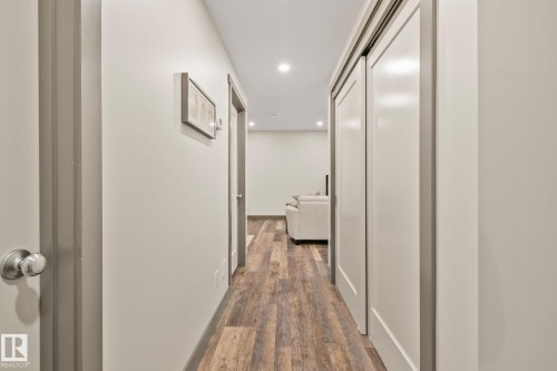 7504 142A St Nw, Edmonton, AB 