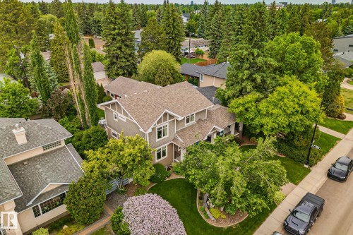 7504 142A St Nw, Edmonton, AB 