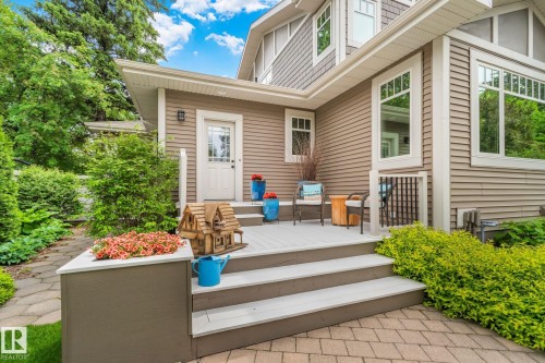 7504 142A St Nw, Edmonton, AB 