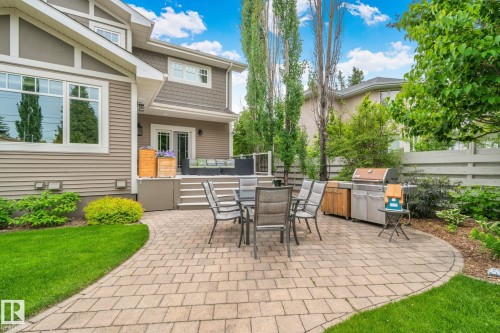 7504 142A St Nw, Edmonton, AB 