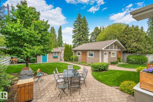 7504 142A St Nw, Edmonton, AB 
