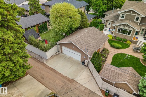 7504 142A St Nw, Edmonton, AB 