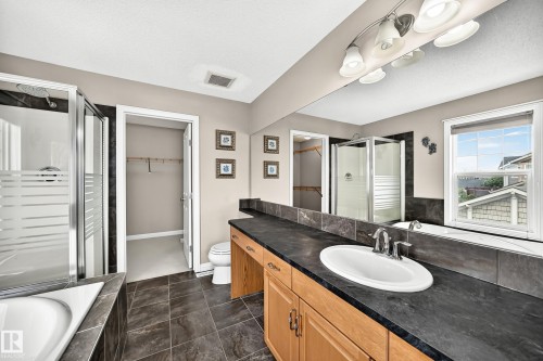 2523 Pegasus Boulevard, Edmonton, AB 