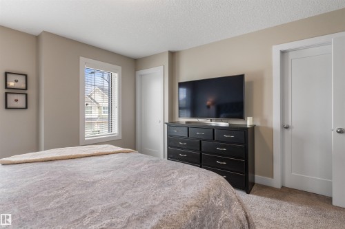 12833 205 Street, Edmonton, AB 