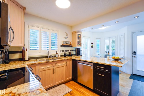 9749 102 Street, Edmonton, AB 