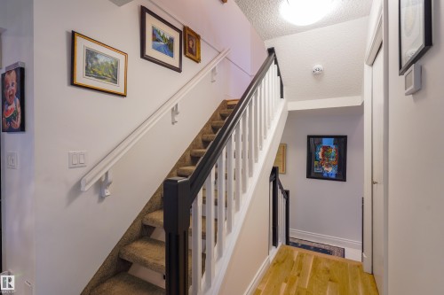9749 102 Street, Edmonton, AB 
