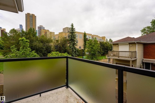 9749 102 Street, Edmonton, AB 