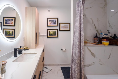 9749 102 Street, Edmonton, AB 