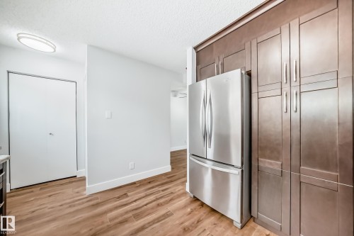 3510 41B Avenue, Edmonton, AB - Indoor