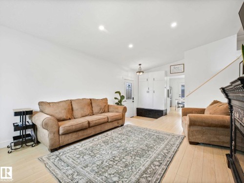 4115 41 Avenue, Edmonton, AB 