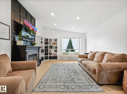 4115 41 Avenue, Edmonton, AB 