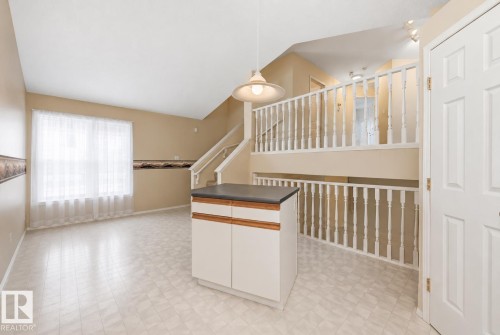 2050 Tanner Wynd, Edmonton, AB 