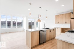 125 Cuddie Drive   Sherwood Park, AB T8H 3C8