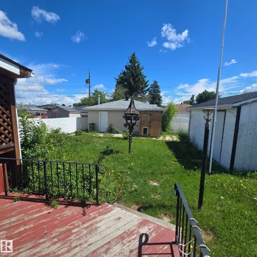 13007 79 Street, Edmonton, AB 