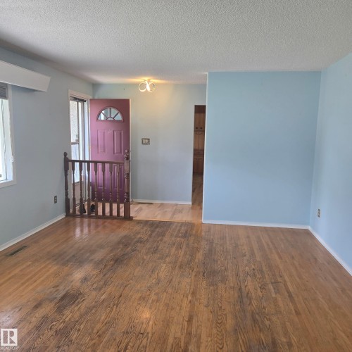 13007 79 Street, Edmonton, AB 