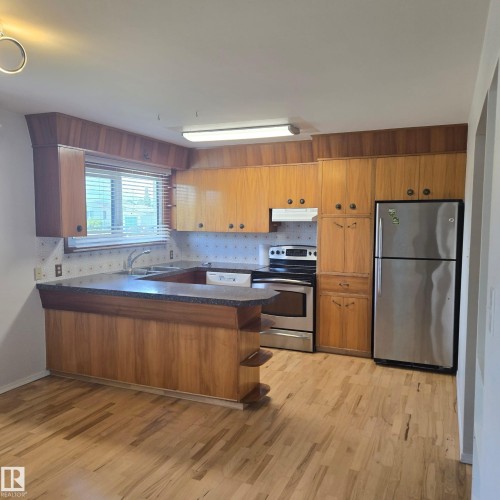 13007 79 Street, Edmonton, AB 
