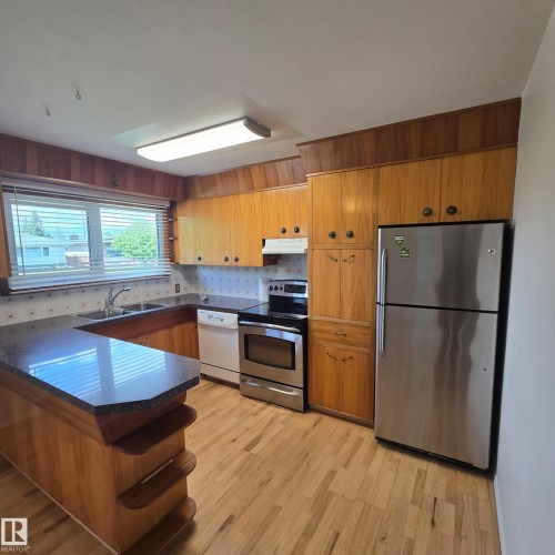 13007 79 Street, Edmonton, AB 