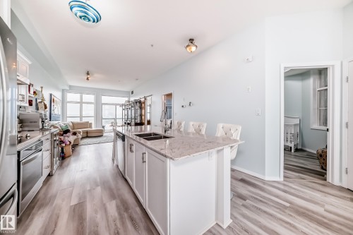 414 9507 101 Avenue, Edmonton, AB 