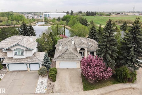520 Pardee Bay, Edmonton, AB - Outdoor
