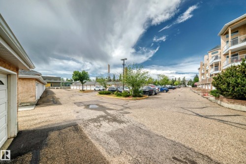 422 15499 Castle Downs Road, Edmonton, AB 