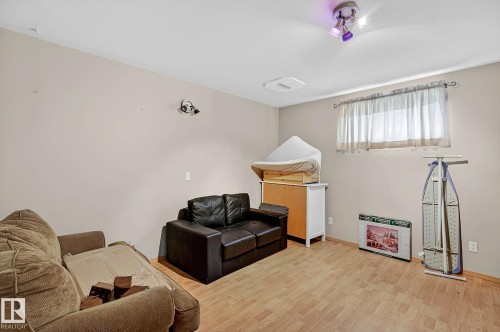4805 53 Avenue, Thorsby, AB 