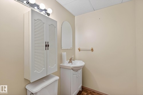 4805 53 Avenue, Thorsby, AB 