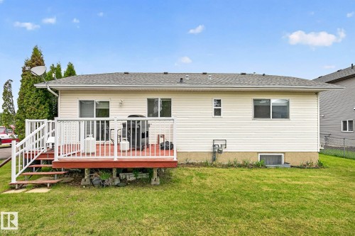 4805 53 Avenue, Thorsby, AB 