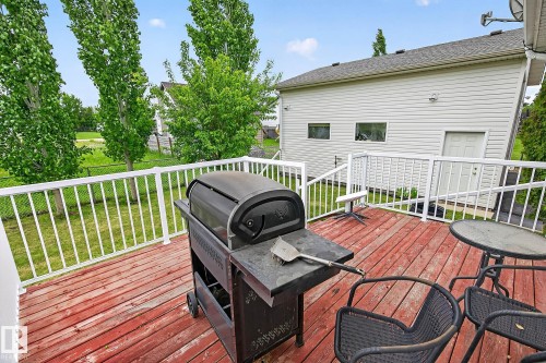 4805 53 Avenue, Thorsby, AB 