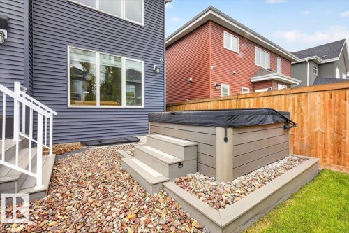 4470 Suzanna Crescent, Edmonton, AB 