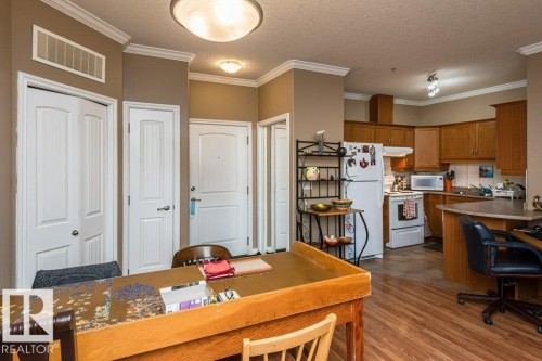 110 8528 82 Avenue, Edmonton, AB 