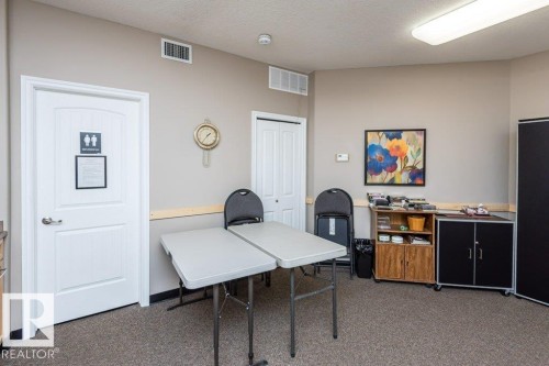110 8528 82 Avenue, Edmonton, AB 