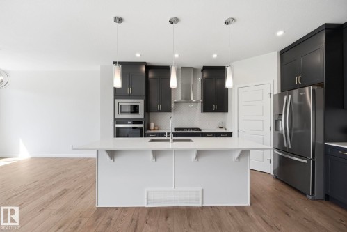 6015 Edmonds Place, Edmonton, AB 