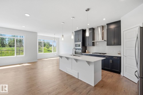 6015 Edmonds Place, Edmonton, AB 