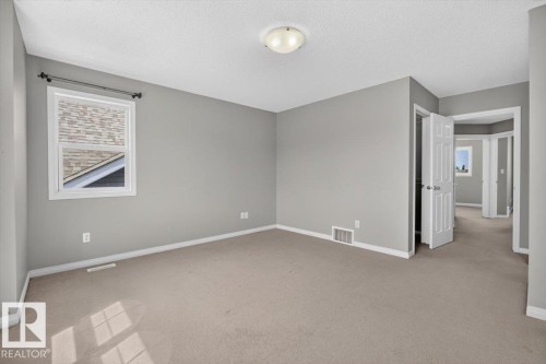 7704 16 Avenue, Edmonton, AB 