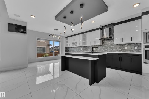 1460 25 Street, Edmonton, AB 