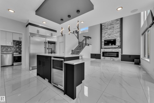 1460 25 Street, Edmonton, AB 
